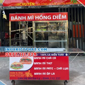 Xe bánh mì chả cá đẹp